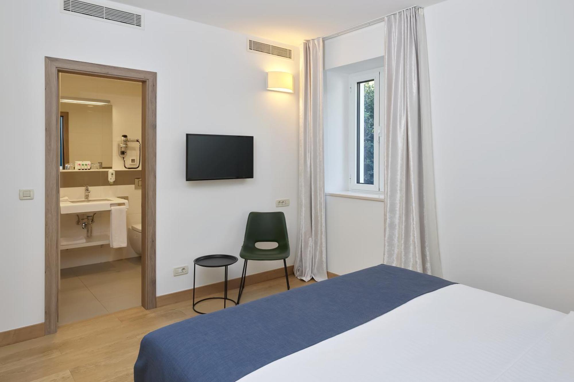 Maistra Select Srebreno Villas Млини Стая снимка